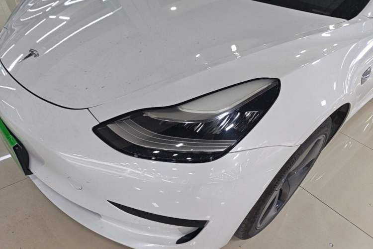 Used Tesla Model 3 2019 Standard Range Rear-Wheel Drive Upgraded Version (60 kWh) Left Front Headlight