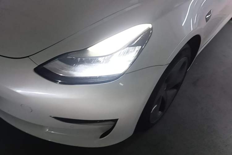 Used Tesla Model 3 2019 Long-Range Rear-Wheel-Drive Version Left Front Headlight