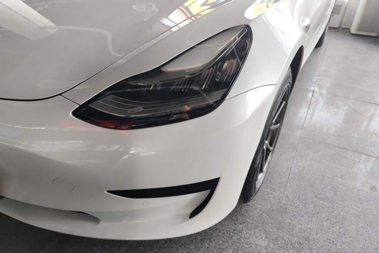 Used Tesla Model 3 2019 Standard Range Rear-Wheel Drive Upgraded Version (60 kWh) Left Front Headlight