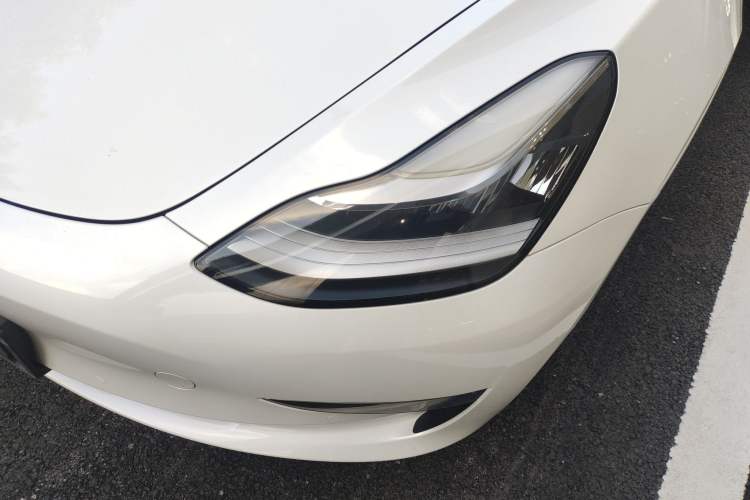 Used Tesla Model 3 2019 Long-Range All-Wheel-Drive Version Left Front Headlight