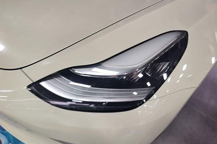 Used Tesla Model 3 2019 Standard Range Rear-Drive Upgraded Version Left Front Headlight