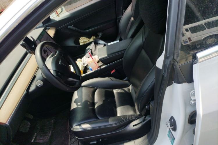 Used Tesla Model 3 2019 Standard Range Rear-Wheel Drive Upgraded Version (60 kWh) Left Front Seat