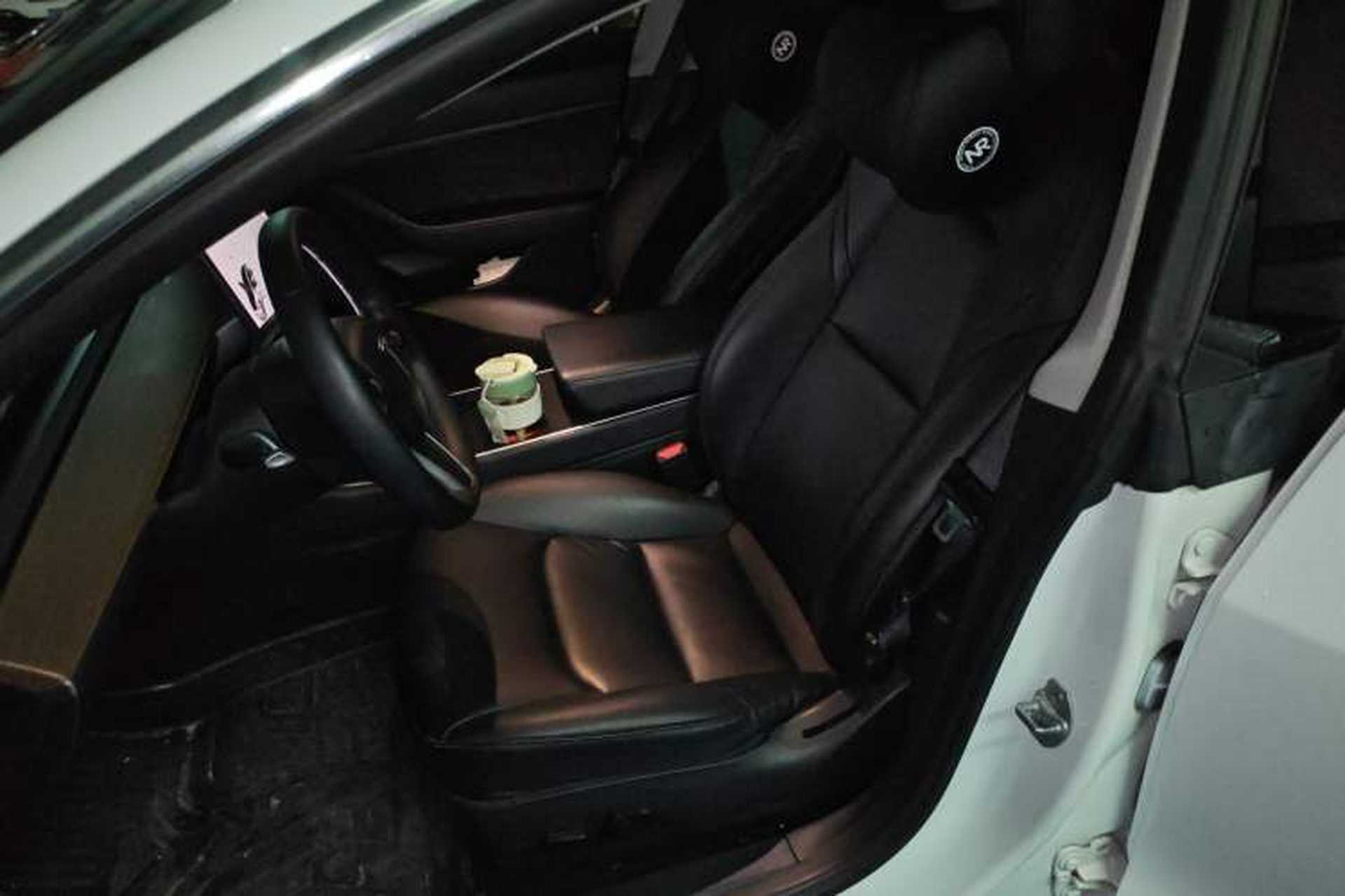 Used Tesla Model 3 2019 Standard Range Rear-Drive Upgraded Version Left Front Seat