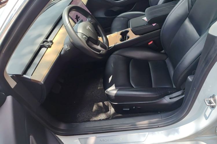 Used Tesla Model 3 2019 Standard Range Rear-Wheel Drive Upgraded Version (52 kWh) Left Front Seat