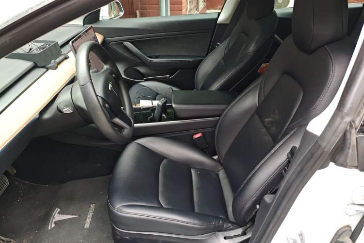 Used Tesla Model 3 2019 Standard Range Rear-Wheel Drive Upgraded Version (52 kWh) Left Front Seat