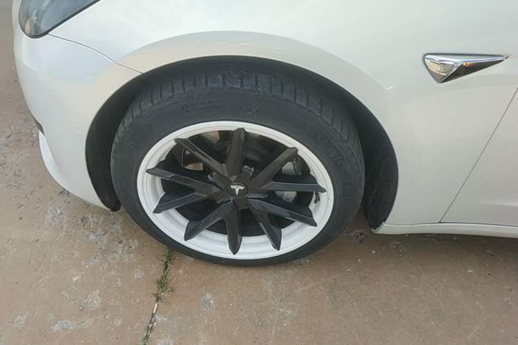 Used Tesla Model 3 2019 Standard Range Rear-Drive Upgraded Version Left Front Wheel Hub
