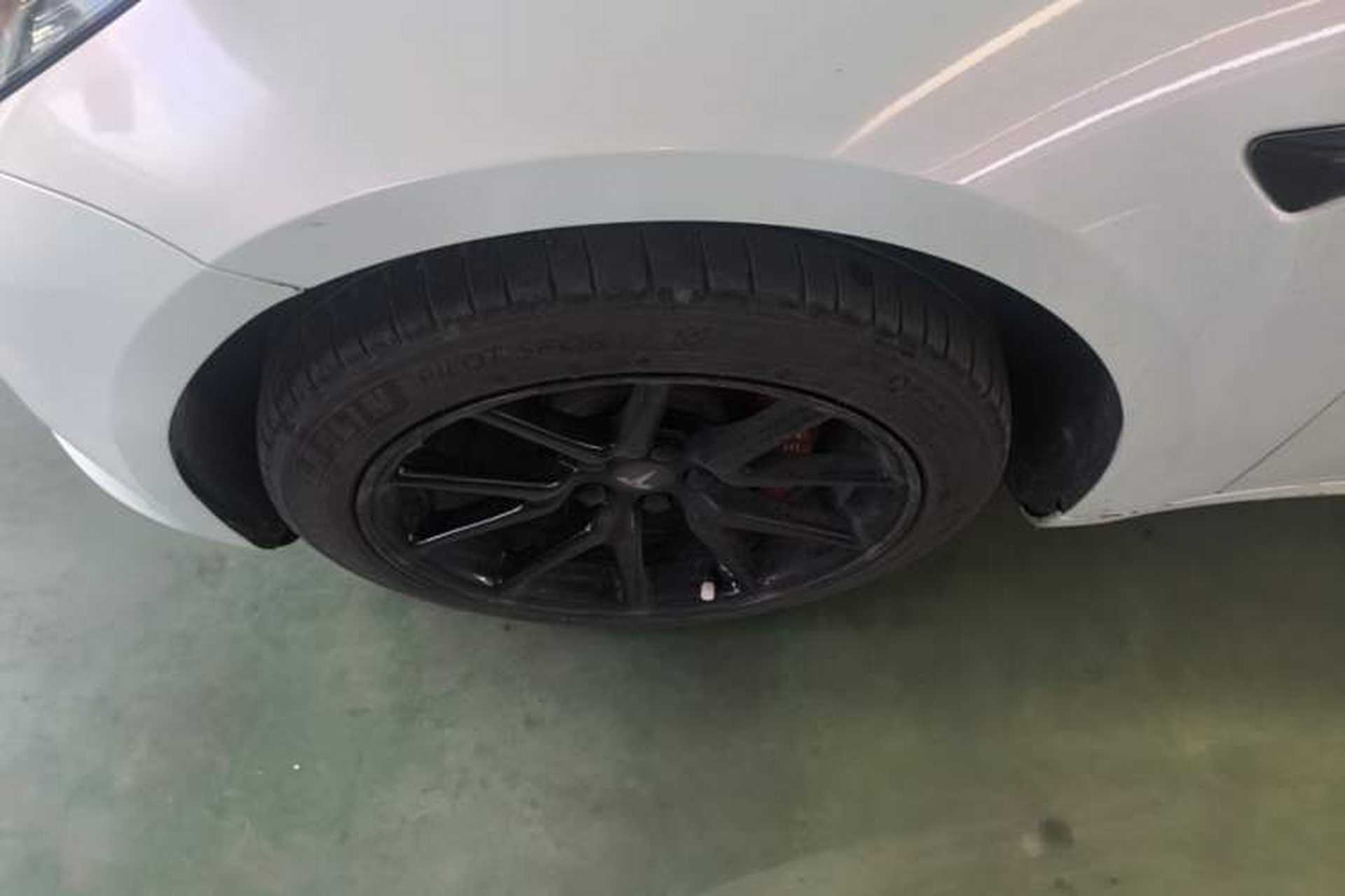 Used Tesla Model 3 2019 Standard Range Rear-Drive Upgraded Version Left Front Wheel Hub