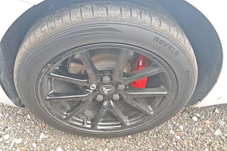 Used Tesla Model 3 2019 Standard Range Rear-Drive Upgraded Version Left Front Wheel Hub