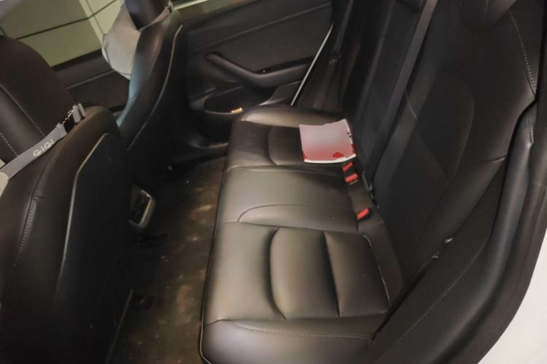 Used Tesla Model 3 2019 Standard Range Rear-Drive Upgraded Version Left Rear Seat