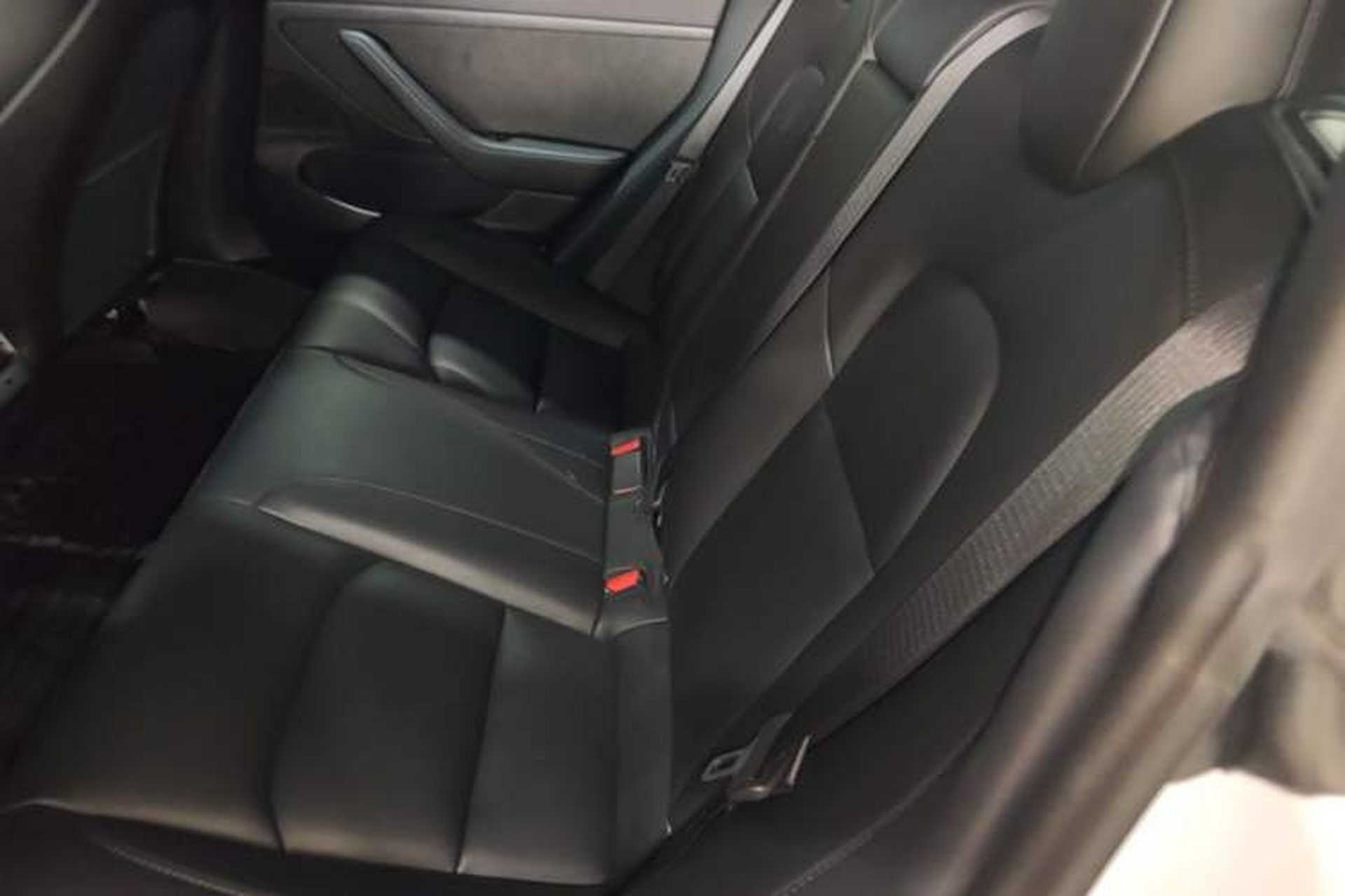 Used Tesla Model 3 2019 Standard Range Rear-Drive Upgraded Version Left Rear Seat