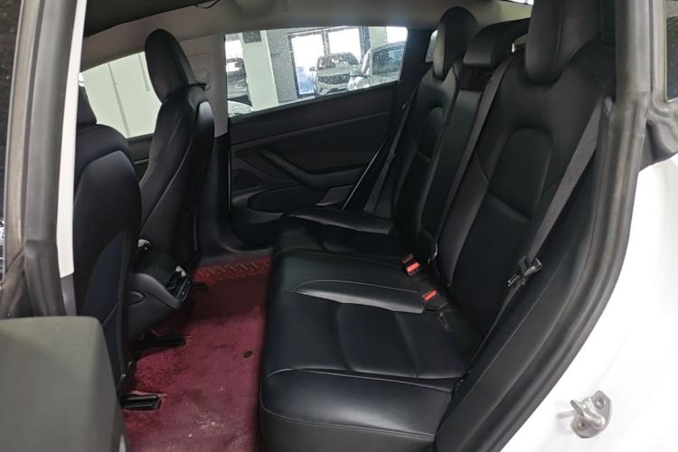 Used Tesla Model 3 2019 Standard Range Rear-Wheel Drive Upgraded Version (60 kWh) Left Rear Seat