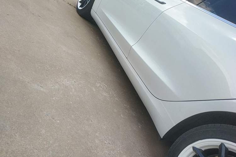 Used Tesla Model 3 2019 Standard Range Rear-Drive Upgraded Version Left Side Sill
