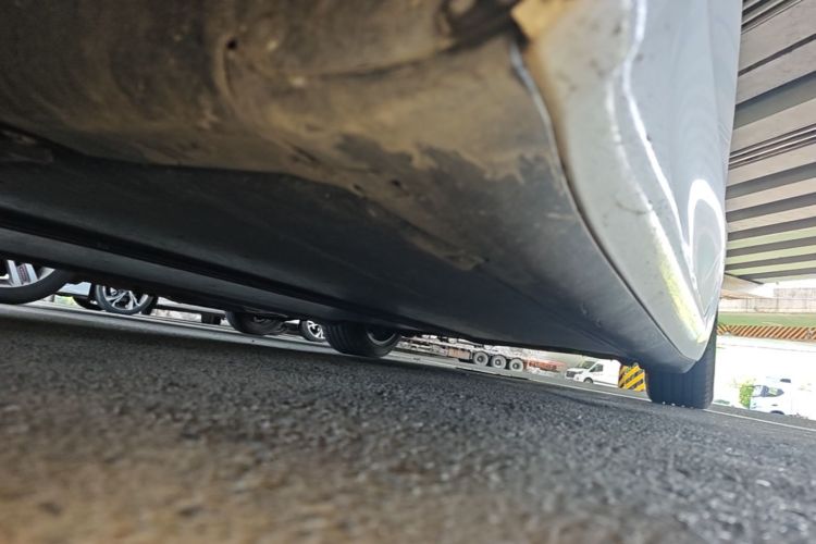Used Tesla Model 3 2019 Standard Range Rear-Wheel Drive Upgraded Version (60 kWh) Left Side Sill
