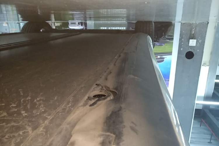 Used Tesla Model 3 2019 Long-Range All-Wheel-Drive Version Left Side Sill