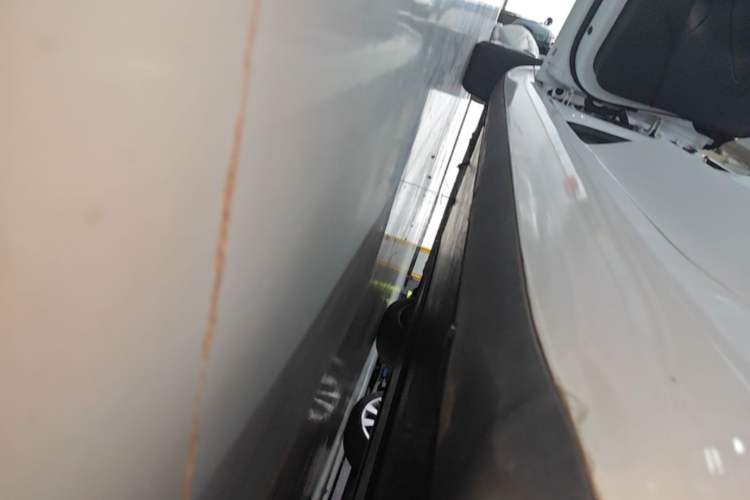 Used Tesla Model 3 2019 Standard Range Rear-Drive Upgraded Version Left Side Sill