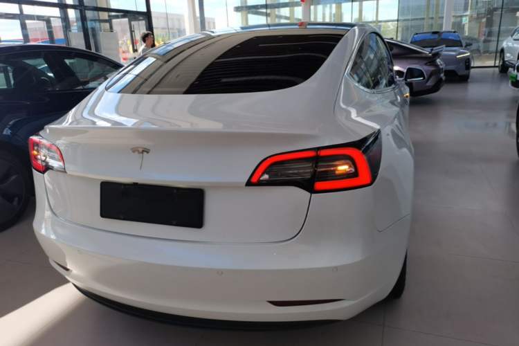 Used Tesla Model 3 2019 Standard Range Rear-Drive Upgraded Version Rear
