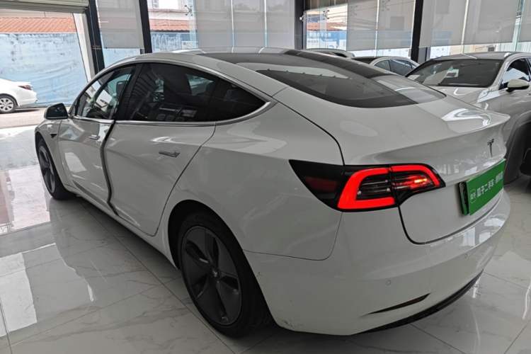 Used Tesla Model 3 2019 Long-Range Rear-Wheel-Drive Version Rear Left 45 Deg
