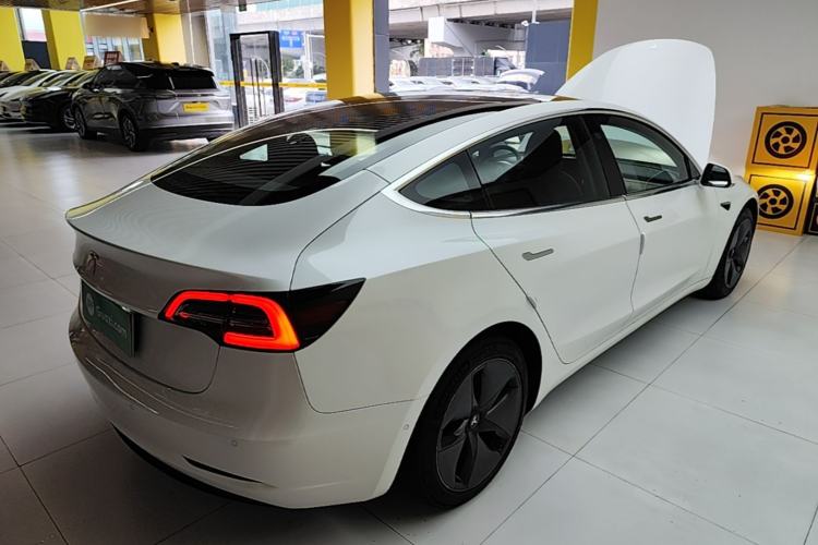 Used Tesla Model 3 2019 Long-Range Rear-Wheel-Drive Version Rear Right 45 Deg