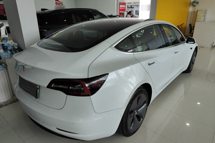 Used Tesla Model 3 2019 Standard Range Rear-Wheel Drive Upgraded Version (60 kWh) Rear Right 45 Deg