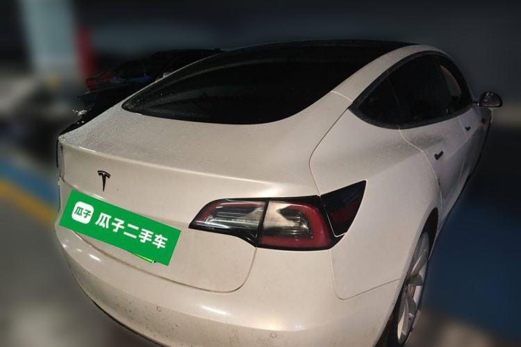 Used Tesla Model 3 2019 Long-Range Rear-Wheel-Drive Version Rear Right 45 Deg