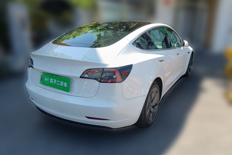 Used Tesla Model 3 2019 Standard Range Rear-Wheel Drive Upgraded Version (52 kWh) Rear Right 45 Deg