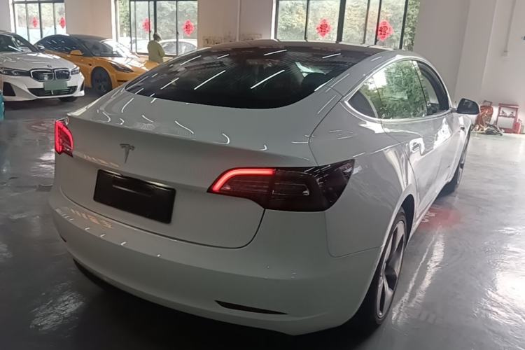 Used Tesla Model 3 2019 Long-Range Rear-Wheel-Drive Version Rear Right 45 Deg