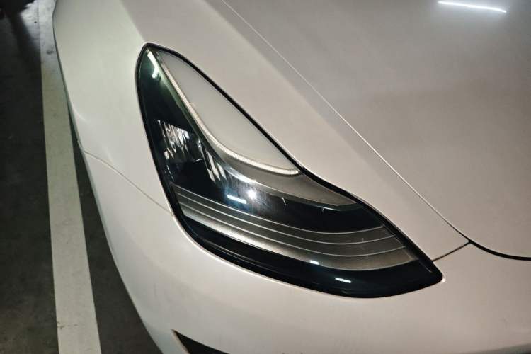 Used Tesla Model 3 2019 Standard Range Rear-Drive Upgraded Version Right Front Headlight