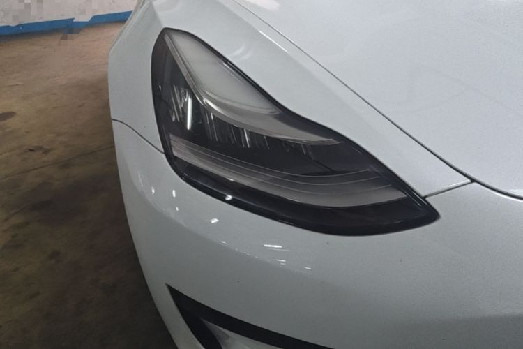Used Tesla Model 3 2019 Standard Range Rear-Wheel Drive Upgraded Version (52 kWh) Right Front Headlight