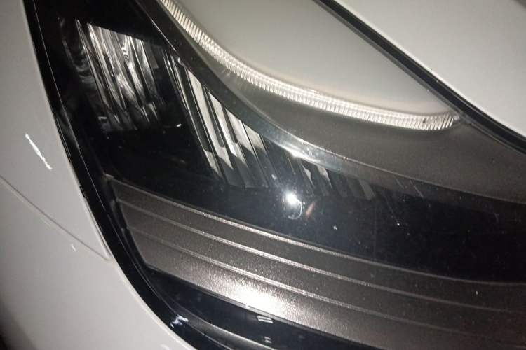 Used Tesla Model 3 2019 Standard Range Rear-Drive Upgraded Version Right Front Headlight