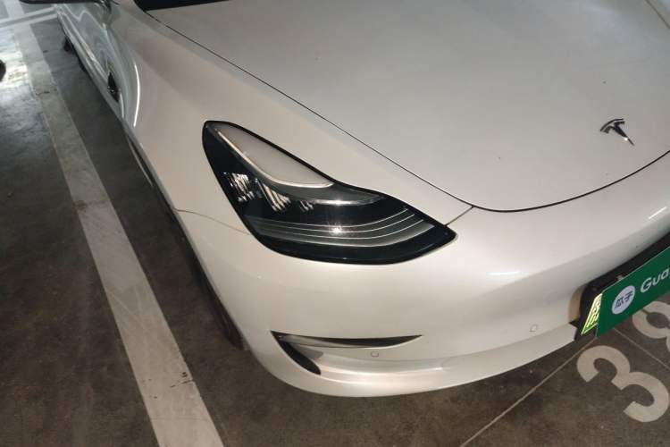 Used Tesla Model 3 2019 Long-Range Rear-Wheel-Drive Version Right Front Headlight