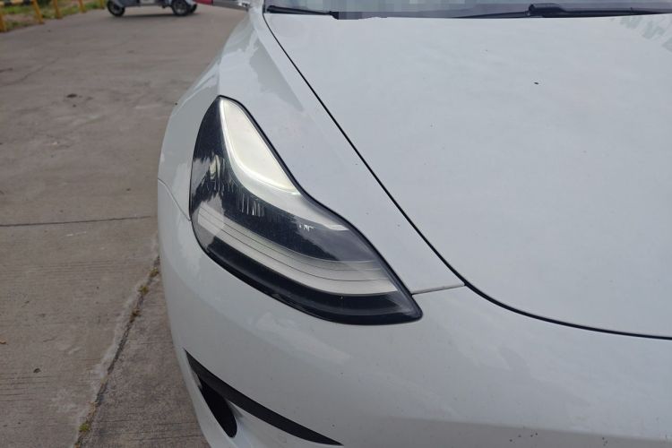 Used Tesla Model 3 2019 Standard Range Rear-Wheel Drive Upgraded Version (52 kWh) Right Front Headlight