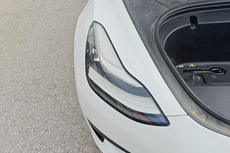 Used Tesla Model 3 2019 Standard Range Rear-Drive Upgraded Version Right Front Headlight