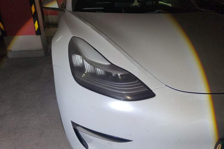Used Tesla Model 3 2019 Long-Range All-Wheel-Drive Version Right Front Headlight