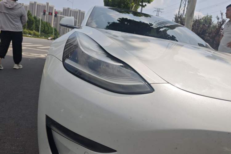 Used Tesla Model 3 2019 Long-Range Rear-Wheel-Drive Version Right Front Headlight