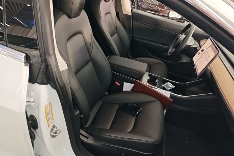 Used Tesla Model 3 2019 Standard Range Rear-Drive Upgraded Version Right Front Seat