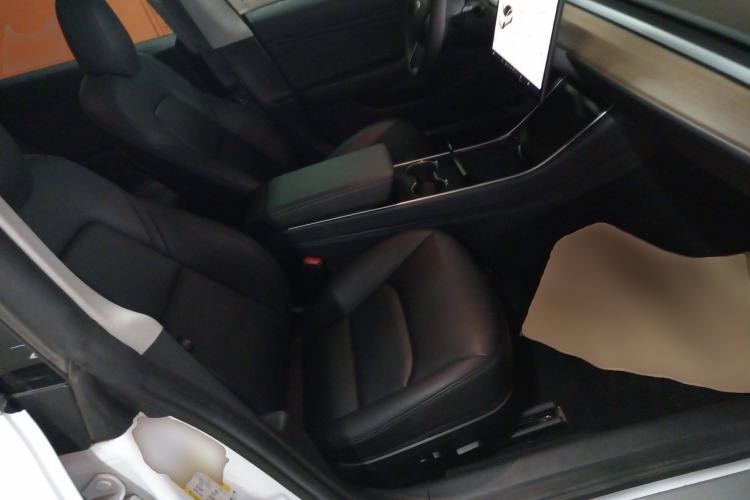 Used Tesla Model 3 2019 Standard Range Rear-Wheel Drive Upgraded Version (52 kWh) Right Front Seat