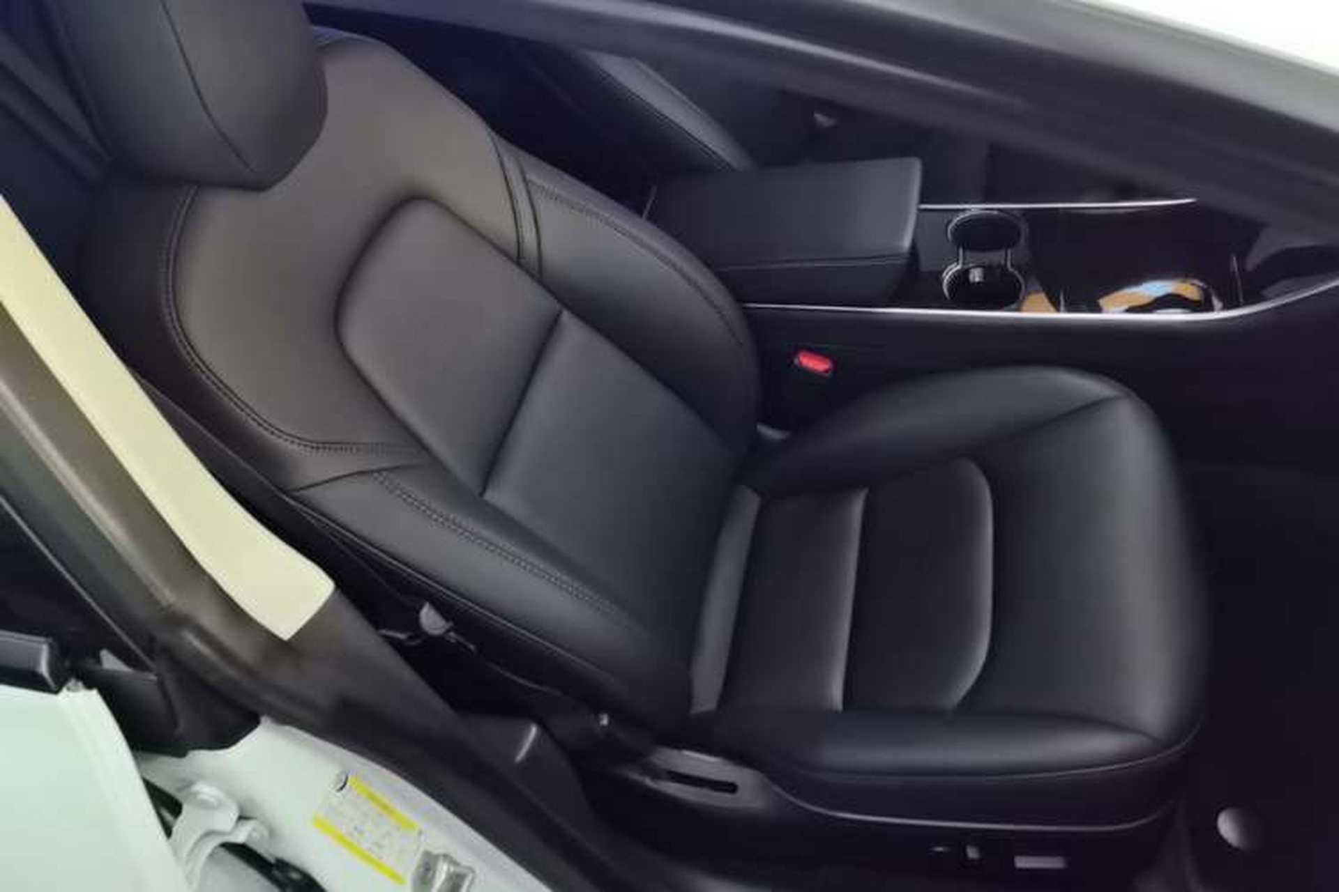 Used Tesla Model 3 2019 Performance High-Performance All-Wheel-Drive Version Right Front Seat