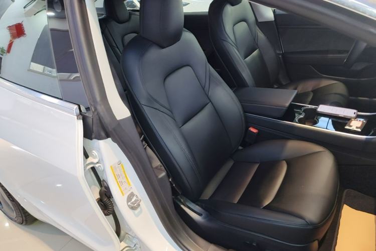 Used Tesla Model 3 2019 Standard Range Rear-Drive Upgraded Version Right Front Seat