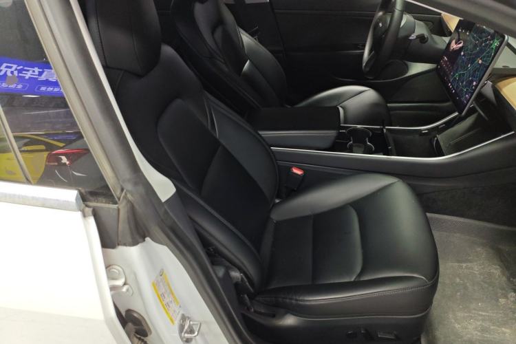 Used Tesla Model 3 2019 Standard Range Rear-Drive Upgraded Version Right Front Seat