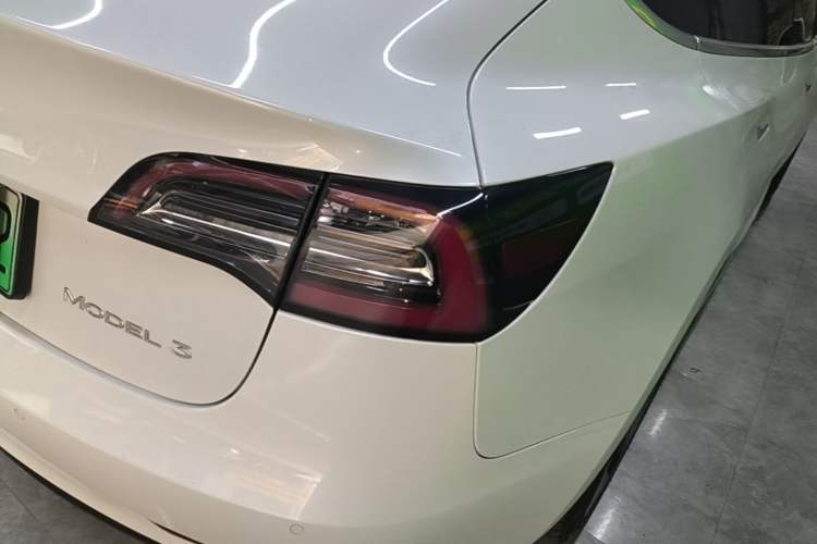 Used Tesla Model 3 2019 Standard Range Rear-Drive Upgraded Version Right Rear Taillight
