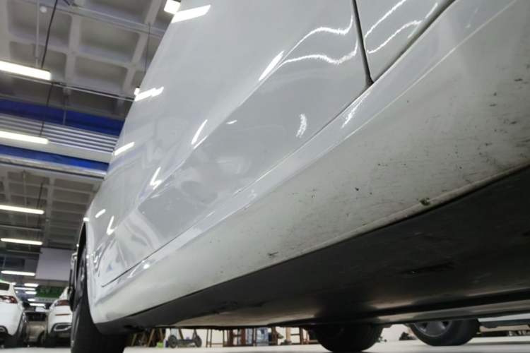 Used Tesla Model 3 2019 Standard Range Rear-Drive Upgraded Version Right Side Sill