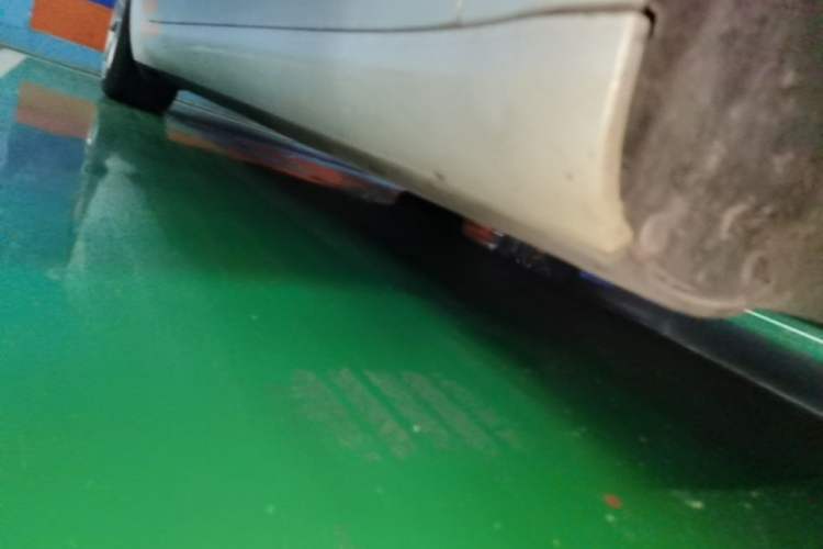 Used Tesla Model 3 2019 Standard Range Rear-Drive Upgraded Version Right Side Sill