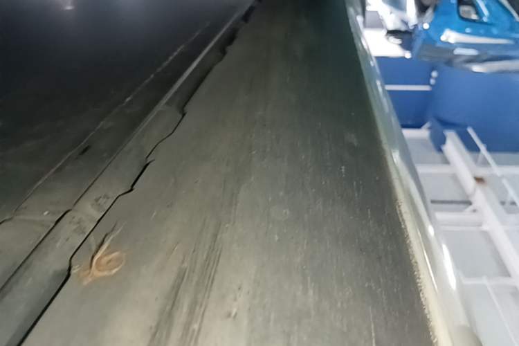 Used Tesla Model 3 2019 Standard Range Rear-Drive Upgraded Version Right Side Sill