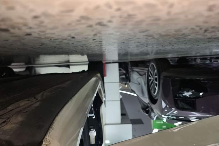 Used Tesla Model 3 2019 Standard Range Rear-Drive Upgraded Version Right Side Sill