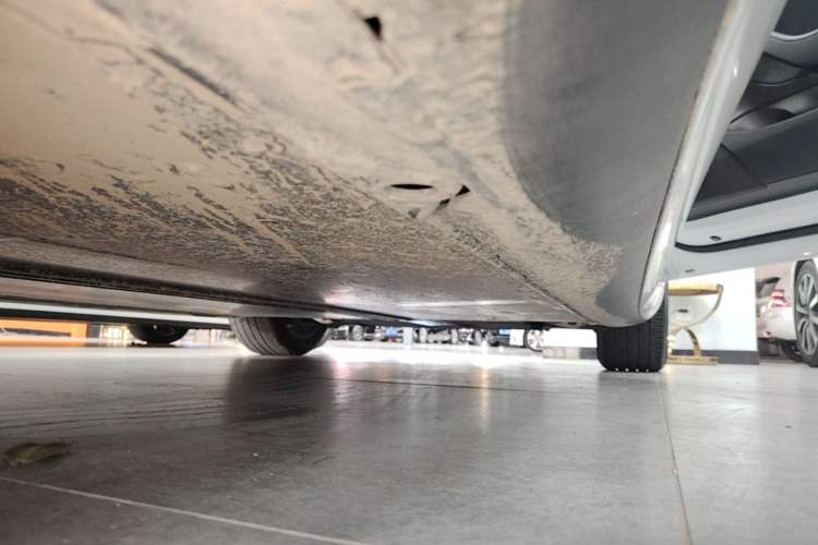 Used Tesla Model 3 2019 Standard Range Rear-Drive Upgraded Version Right Side Sill