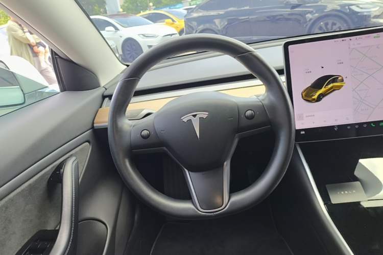 Used Tesla Model 3 2019 Standard Range Rear-Wheel Drive Upgraded Version (60 kWh) Steering Wheel