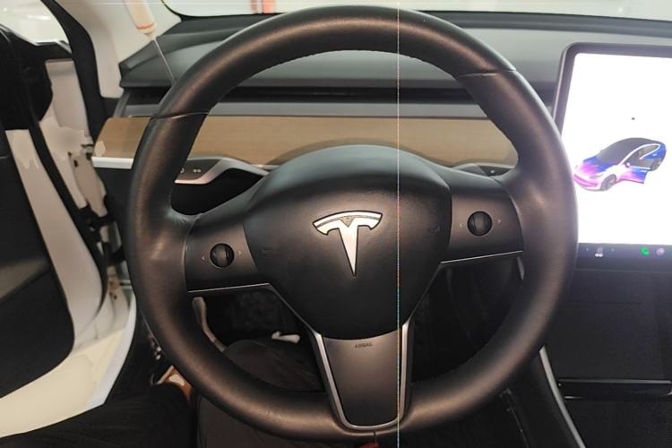 Used Tesla Model 3 2019 Standard Range Rear-Wheel Drive Upgraded Version (52 kWh) Steering Wheel