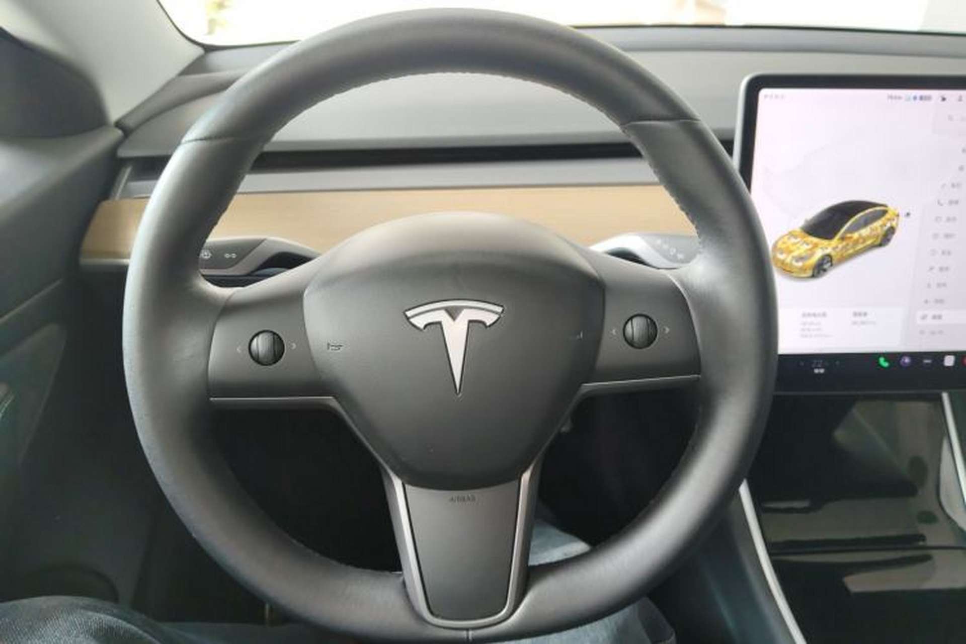 Used Tesla Model 3 2019 Standard Range Rear-Wheel Drive Upgraded Version (60 kWh) Steering Wheel