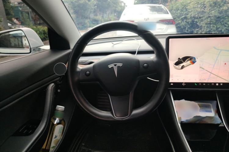 Used Tesla Model 3 2019 Long-Range All-Wheel-Drive Version Steering Wheel