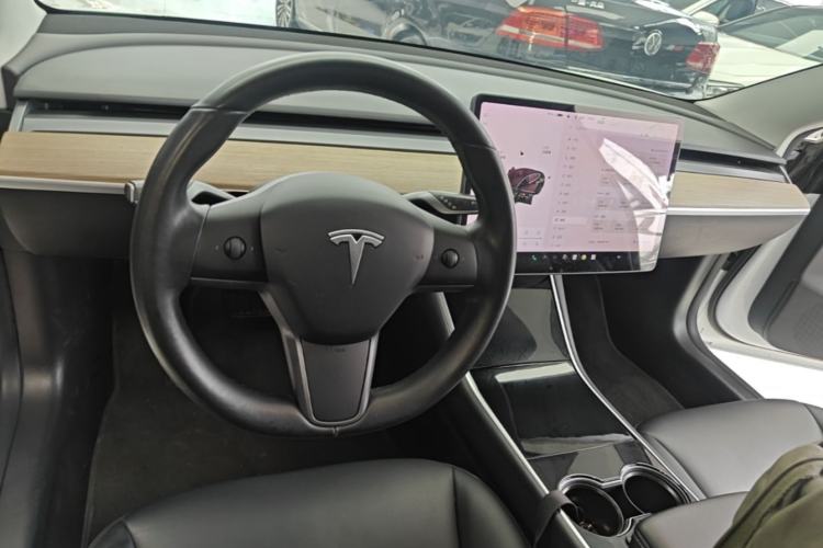 Used Tesla Model 3 2019 Long-Range Rear-Wheel-Drive Version Steering Wheel